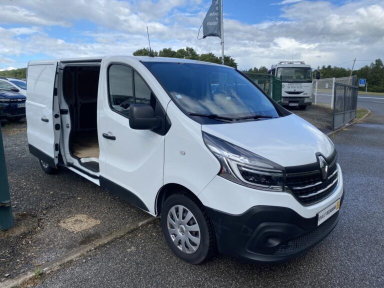 Renault Trafic III 2.0 DCI 120 GRAND CONFORT - Image 15 (July 7, 2026)