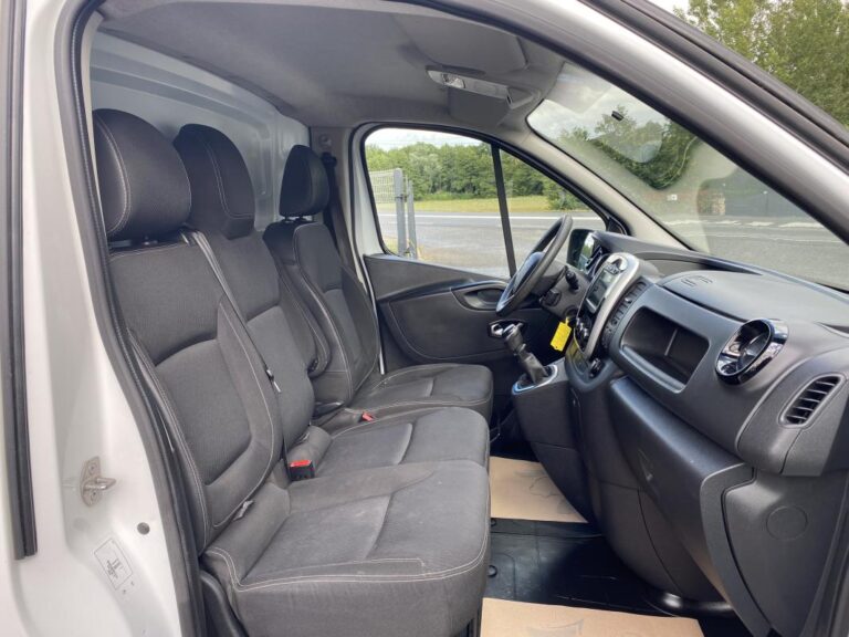 Renault Trafic III 2.0 DCI 120 GRAND CONFORT - Image 16 (July 7, 2026)