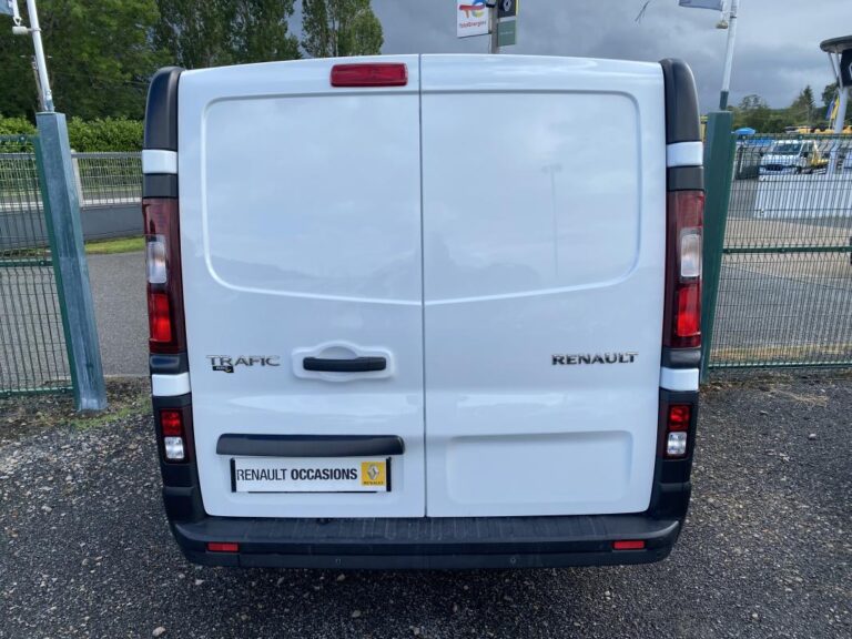 Renault Trafic III 2.0 DCI 120 GRAND CONFORT - Image 02 (July 7, 2026)