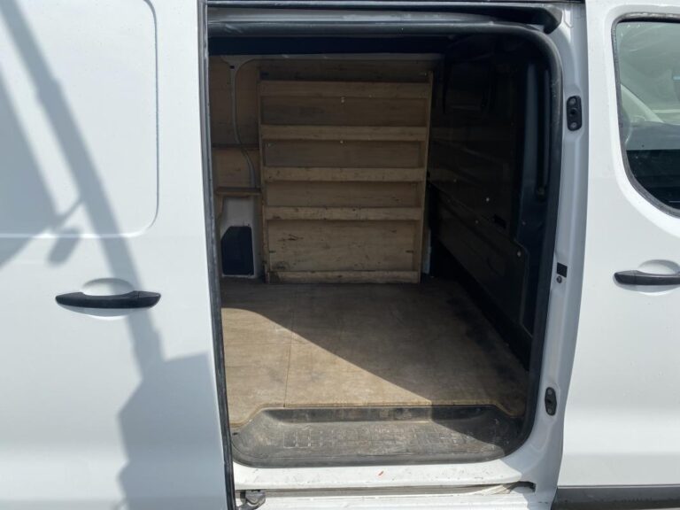 Citroën Jumpy 2.0 BLUE HDI 120 XL CLUB - Image 14 (July 7, 2026)