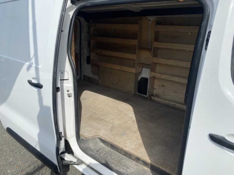 Citroën Jumpy 2.0 BLUE HDI 120 XL CLUB - Image 15 (July 7, 2026)
