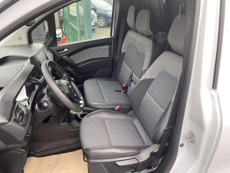 Renault Kangoo 3 VAN EXTRA BLUE DCI 95 - Image 17 (July 7, 2026)