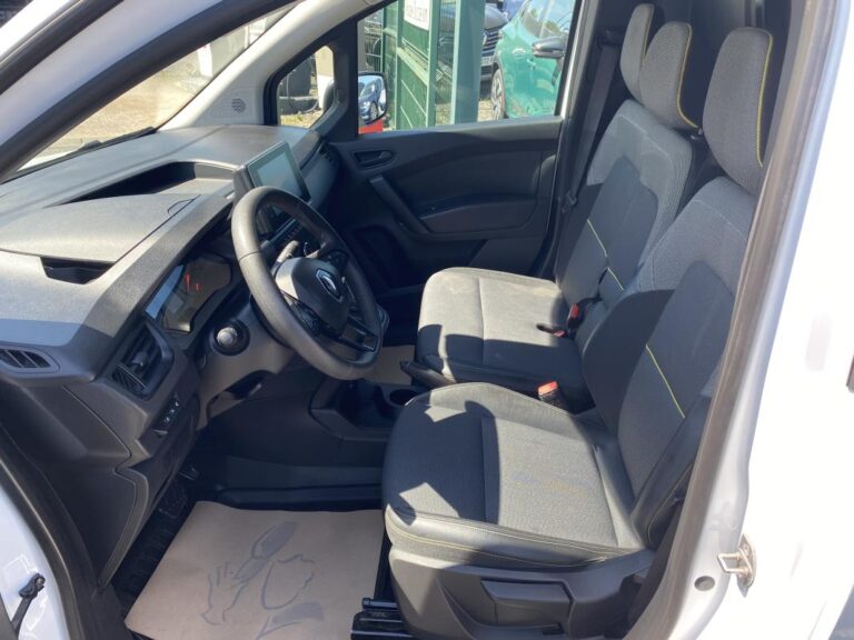 Renault Kangoo 3 VAN BLUE DCI 115 EDC GRAND CONFORT - Image 16 (July 7, 2026)