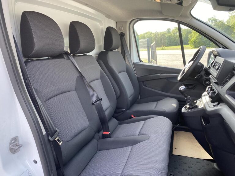 Renault Trafic III 3T BLUE DCI 150 CONFORT - Image 14 (July 7, 2026)