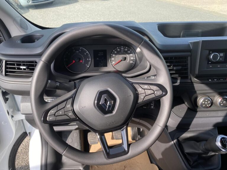 Renault Trafic III 3T BLUE DCI 150 CONFORT - Image 15 (July 7, 2026)