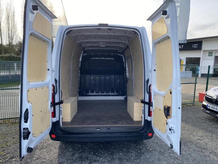Renault Master III BLUE DCI 135 CONFORT - Image 11 (July 7, 2026)
