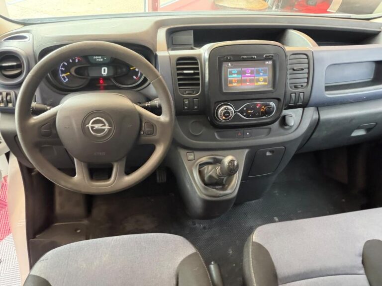 Opel Vivaro 1.6 CDTi 145 CV. 16V TVA RECUPERABLE - Image 06 (July 7, 2026)