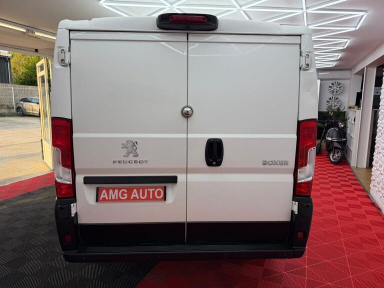Peugeot Boxer III 330 2.0 BlueHDi 16V 163 CV. S&S Fourgon court - Image 16 (July 7, 2026)