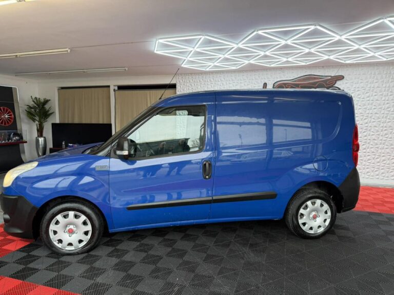 Fiat Doblo Cargo Fourgon 1.6 MJTD 16V 105 CV - Image 09 (July 7, 2026)