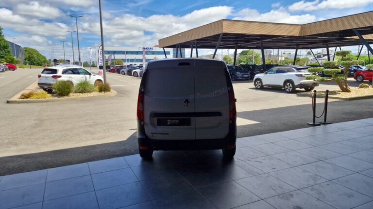 Renault Express Van BLUE DCI 95 – 22 CONFORT - Image 07 (July 7, 2026)