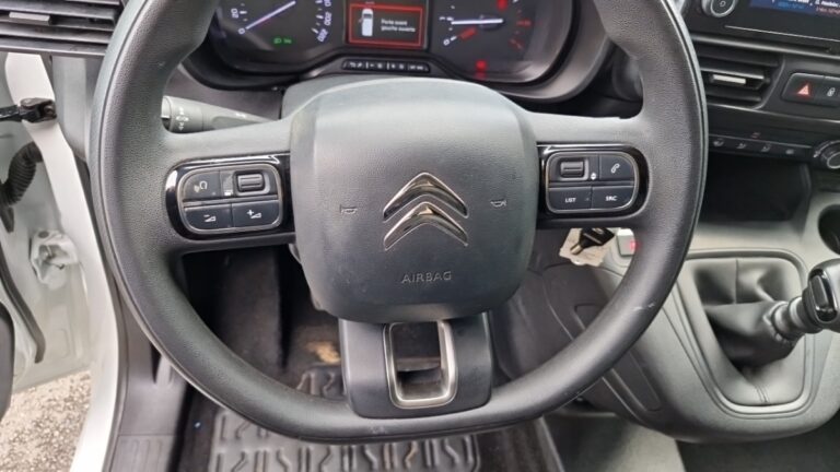 Citroën Berlingo VAN XL 950 BLUEHDI 100 SS BVM6 DRIVER - Image 15 (July 7, 2026)