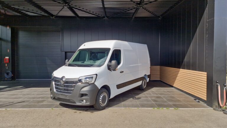 Renault Master FOURGON trac f3500 blue dci 165 grand confort - Image 01 (July 7, 2026)