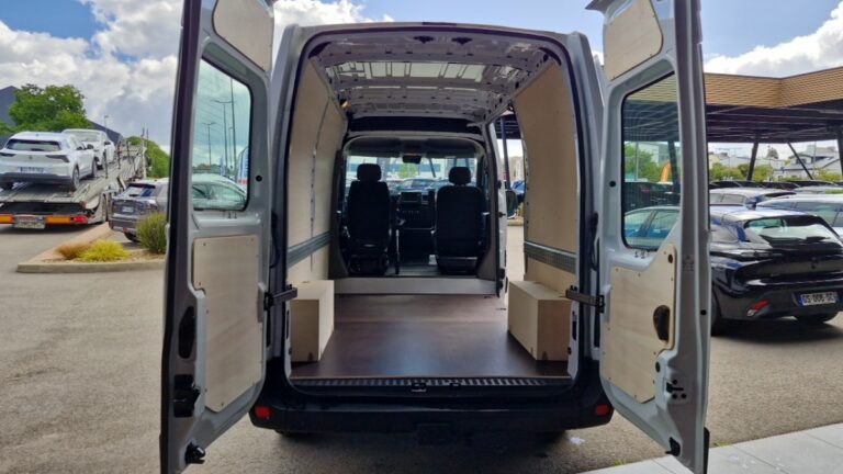 Renault Master FOURGON trac f3500 blue dci 165 grand confort - Image 10 (July 7, 2026)