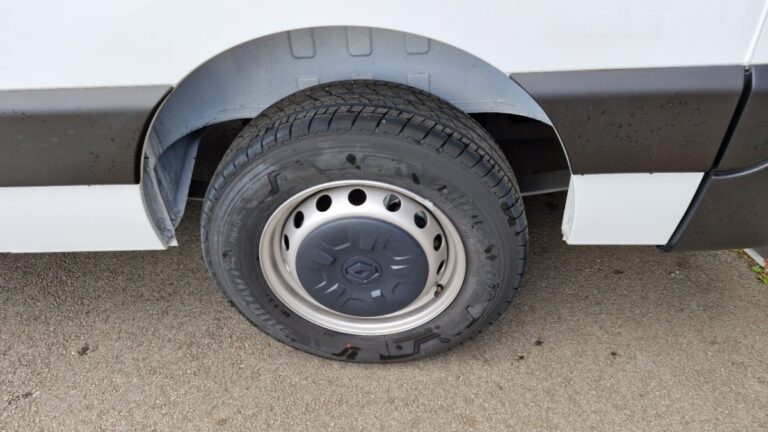 Renault Master FOURGON trac f3500 blue dci 165 grand confort - Image 09 (July 7, 2026)