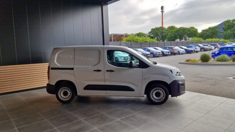 Citroën Berlingo VAN M 650 PURETECH 110 SS BVM6 - Image 05 (July 7, 2026)