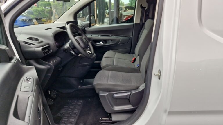Citroën Berlingo VAN M 650 BLUEHDI 100 SS BVM6 DRIVER - Image 12 (July 7, 2026)