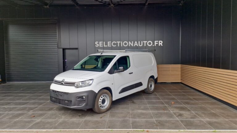 Citroën Berlingo Taille XL 950kg BlueHDi 100 - Image 01 (July 7, 2026)