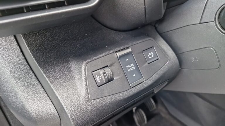 Citroën Berlingo Van XL 950KG BLUEHDI 100 SS BVM6 - Image 15 (July 7, 2026)