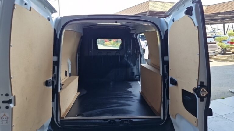 Renault Express Van tce 100 confort - Image 10 (July 7, 2026)