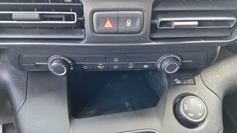 Citroën Berlingo M 950 BLUEHDI 100 SS BVM6 - Image 19 (July 7, 2026)