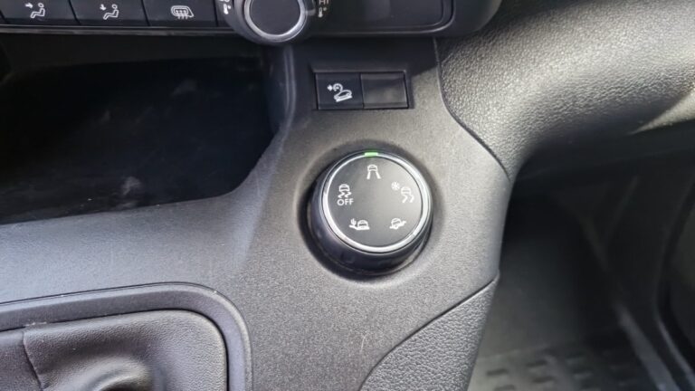 Citroën Berlingo M 950 BLUEHDI 100 SS BVM6 - Image 20 (July 7, 2026)