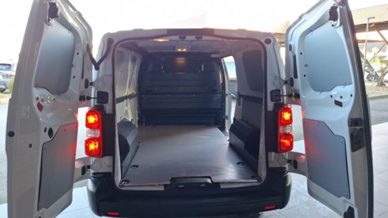 Fiat Scudo Taille XL BlueHDI 180 S&S EAT8 - Image 10 (July 7, 2026)