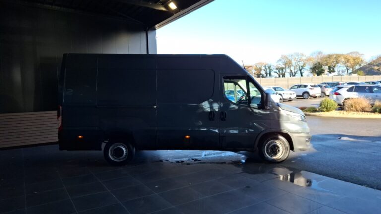 Iveco Daily 35S14 h2 2.3 Mjt 136 cv Boite Auto - Image 05 (July 7, 2026)