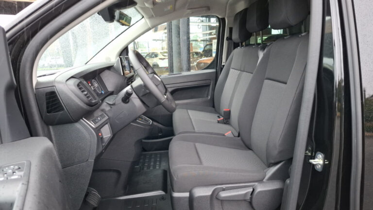 Fiat Scudo CABINE APPROFONDIE XL BlueHDI 180 S&S EAT8 - Image 13 (July 7, 2026)