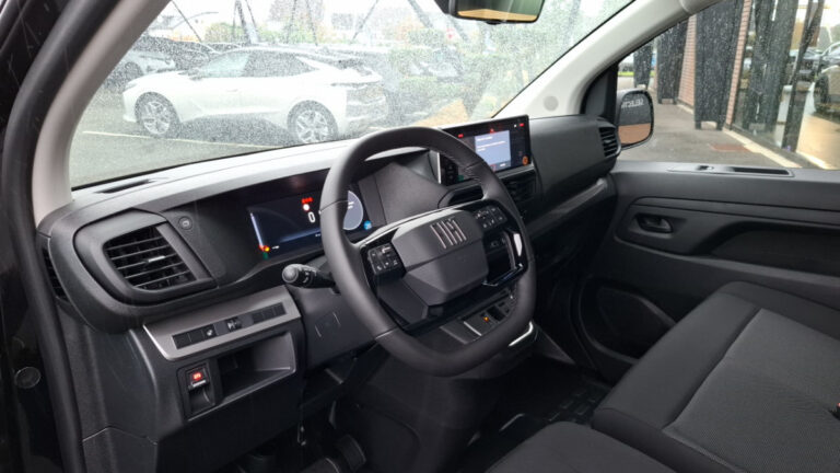 Fiat Scudo CABINE APPROFONDIE XL BlueHDI 180 S&S EAT8 - Image 14 (July 7, 2026)