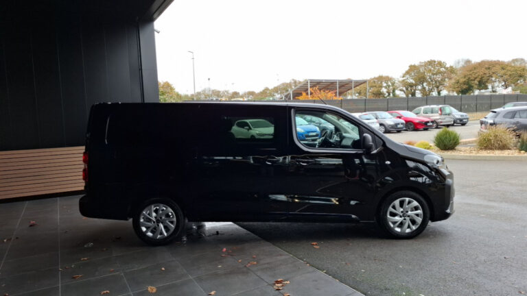 Fiat Scudo CABINE APPROFONDIE XL BlueHDI 180 S&S EAT8 - Image 05 (July 7, 2026)