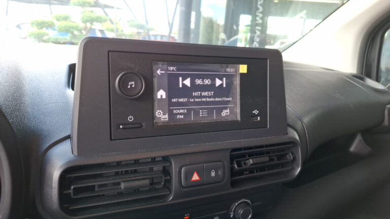 Opel Combo Taille M 600kg PureTech 110 BVM6 - Image 14 (July 7, 2026)
