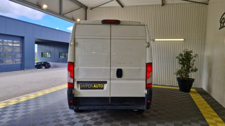 Citroën Jumper FOURGON TOLE 30 BLUEHDI 130 BVM6 BUSINESS - Image 04 (July 7, 2026)