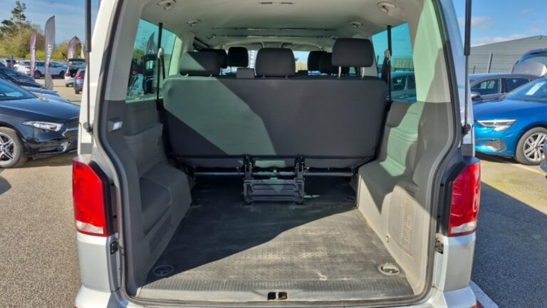 Volkswagen Caravelle 6.1 2.0 TDI 150 BMT LONGUE DSG7 CONFORTLINE - Image 15 (July 7, 2026)