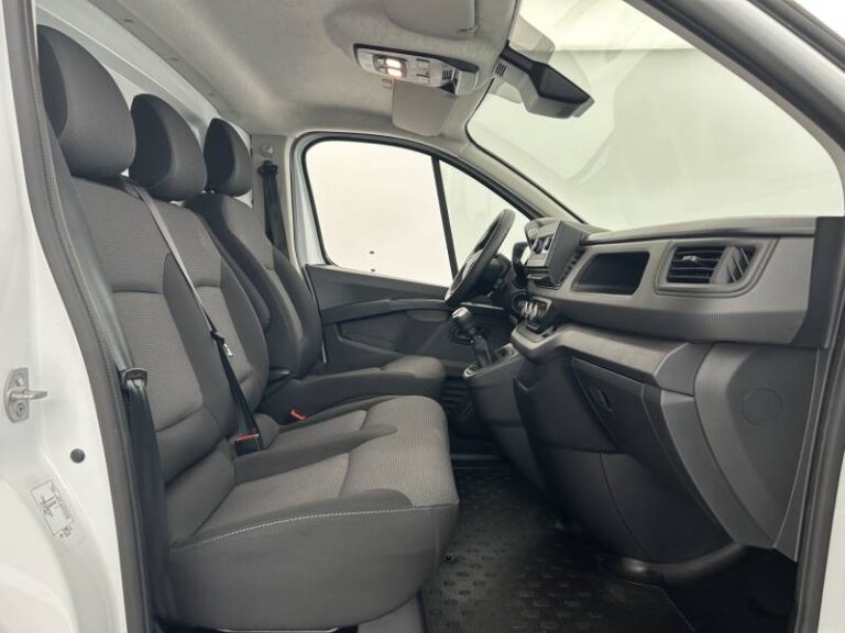 Renault Trafic FG BLUE DCI 130 3T GSR2 ADVANCE - Image 14 (July 7, 2026)