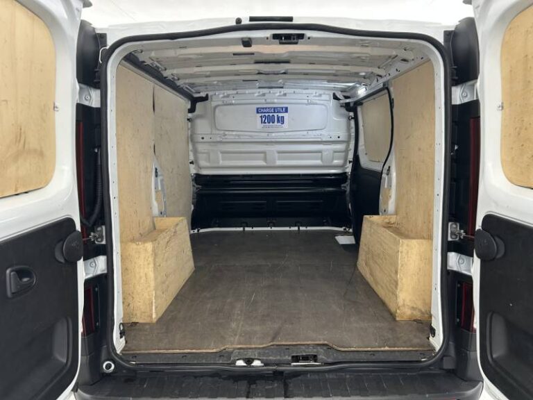 Renault Trafic FG BLUE DCI 130 3T GSR2 ADVANCE - Image 18 (July 7, 2026)