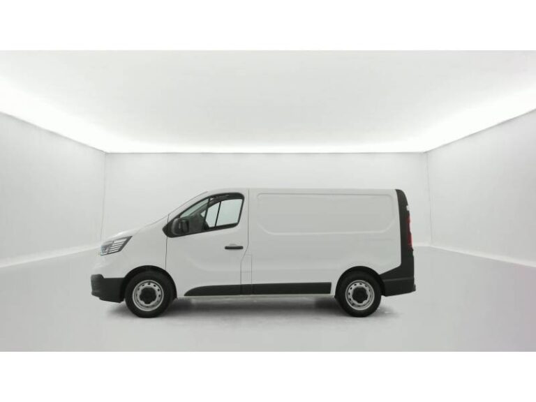 Renault Trafic FG BLUE DCI 130 3T GSR2 ADVANCE - Image 02 (July 7, 2026)