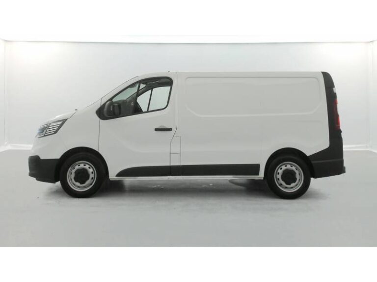 Renault Trafic FG BLUE DCI 130 3T GSR2 ADVANCE - Image 02 (July 7, 2026)