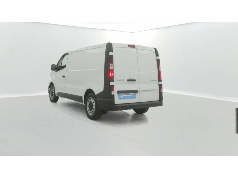 Renault Trafic FG BLUE DCI 130 3T GSR2 ADVANCE - Image 03 (July 7, 2026)