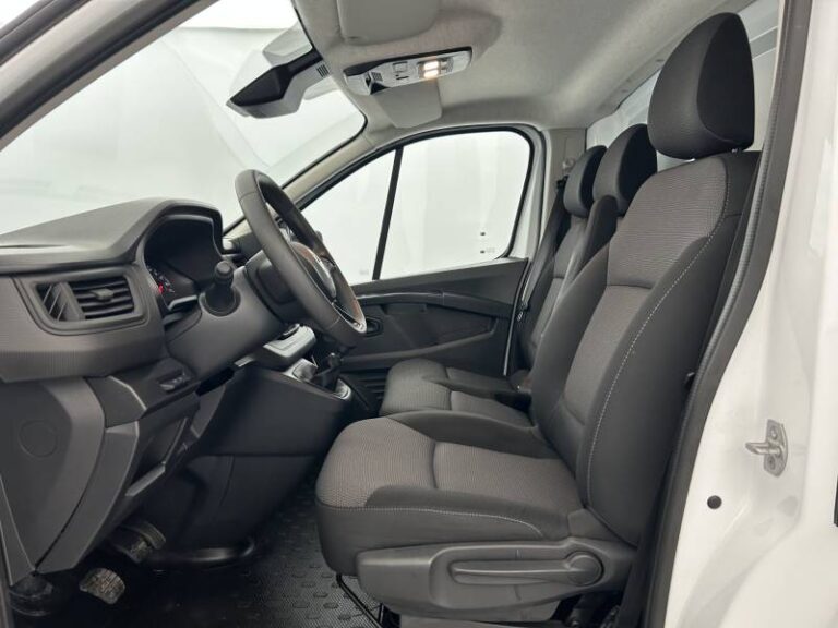 Renault Trafic FG BLUE DCI 130 3T GSR2 ADVANCE - Image 09 (July 7, 2026)