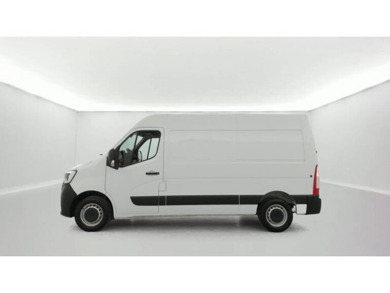 Renault Master FOURGON FGN TRAC F3500 BLUE DCI 135 CONFORT - Image 02 (July 7, 2026)