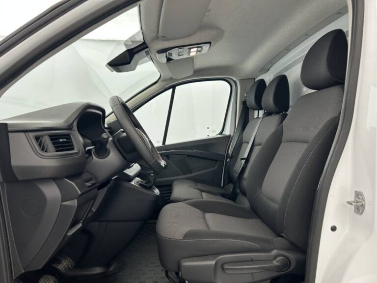 Renault Trafic FG BLUE DCI 130 3T GSR2 ADVANCE - Image 13 (July 7, 2026)