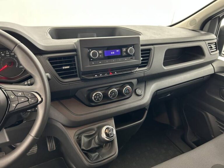 Renault Trafic FG BLUE DCI 130 3T GSR2 ADVANCE - Image 16 (July 7, 2026)