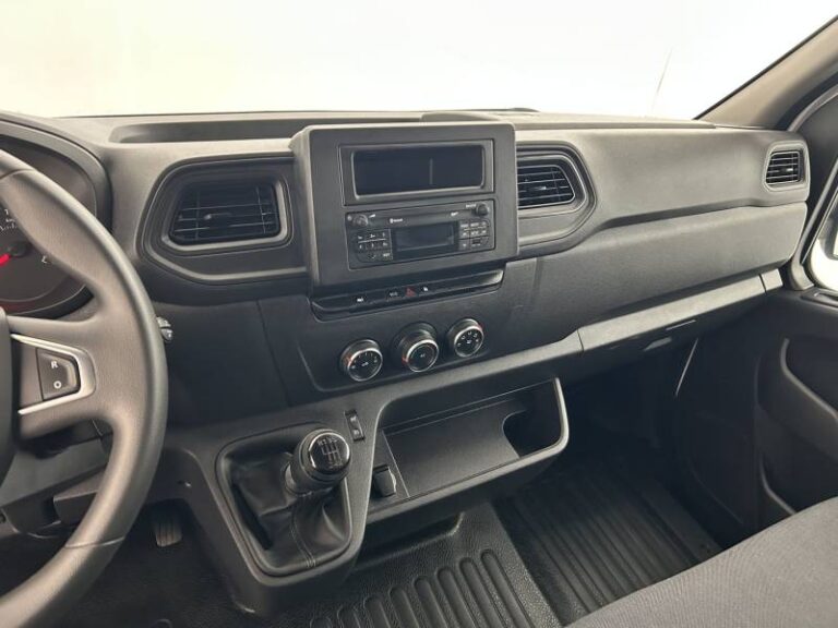 Renault Master FOURGON FGN TRAC F3500 BLUE DCI 135 CONFORT - Image 12 (July 7, 2026)