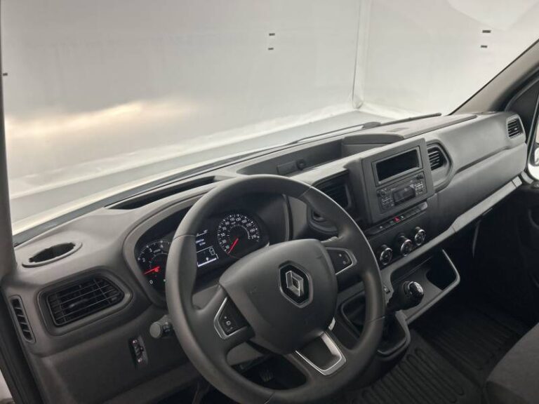 Renault Master FOURGON FGN TRAC F3500 BLUE DCI 135 CONFORT - Image 10 (July 7, 2026)