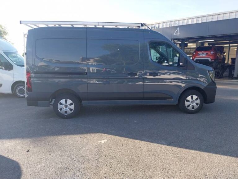 Renault Master FOURGON FG BLUE DCI 170 3T5 TR AUTO EXTRA - Image 06 (July 7, 2026)