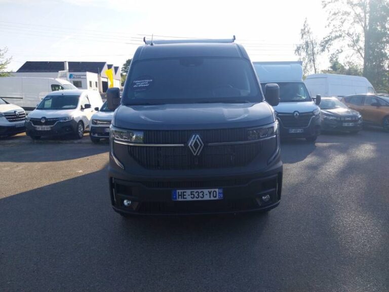 Renault Master FOURGON FG BLUE DCI 170 3T5 TR AUTO EXTRA - Image 08 (July 7, 2026)