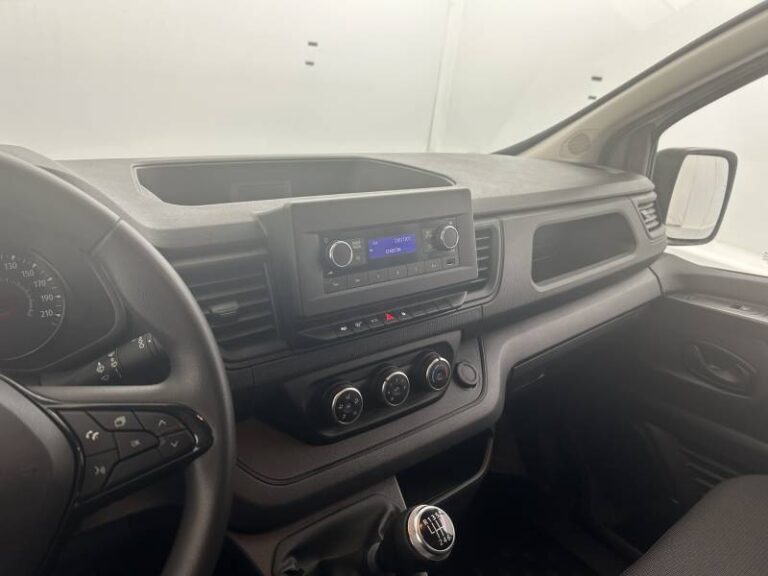 Renault Trafic FG BLUE DCI 130 3T GSR2 ADVANCE - Image 12 (July 7, 2026)