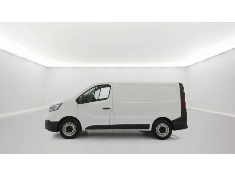 Renault Trafic FG BLUE DCI 130 3T GSR2 ADVANCE - Image 02 (July 7, 2026)