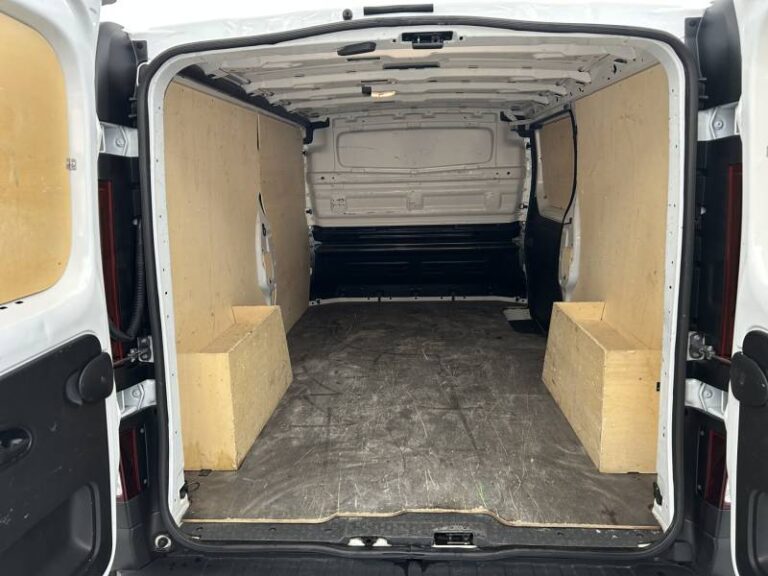 Renault Trafic FGN 3000 KG BLUE DCI 130 CONFORT - Image 18 (July 7, 2026)