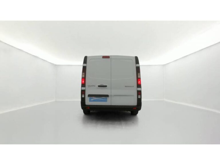 Renault Trafic FG BLUE DCI 130 3T GSR2 ADVANCE - Image 04 (July 7, 2026)